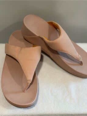 Fitflop Women's Blush Nude Platform Thong Sandals